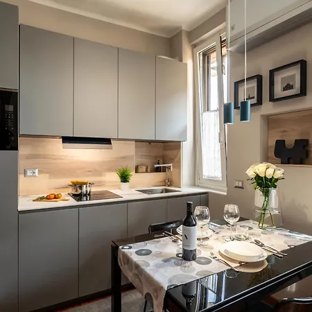 Duomo Airport Linate Small Deluxe Apartman